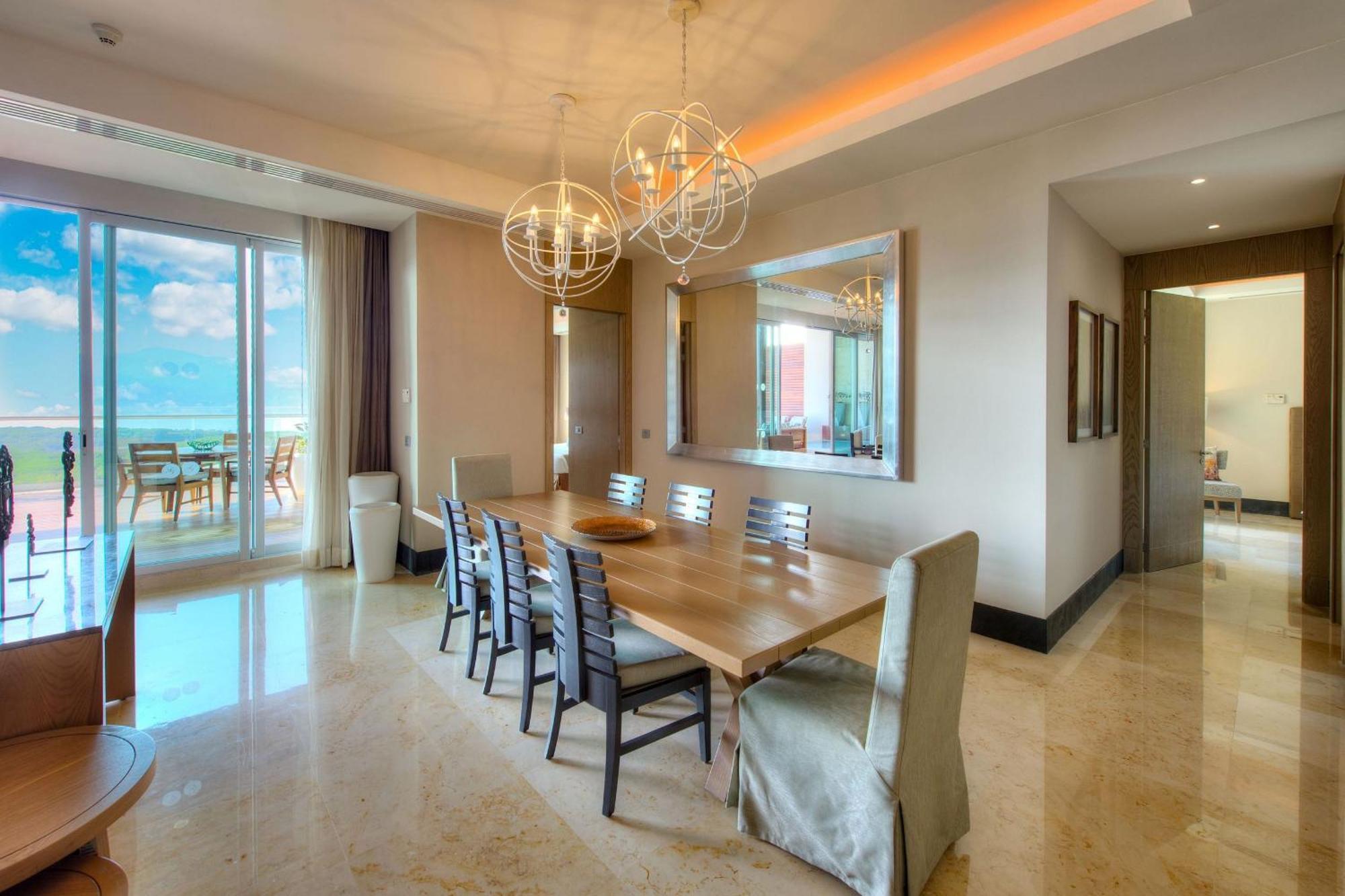 The Grand Luxxe Three Bedroom Spa Suite Нуево Валярта Екстериор снимка