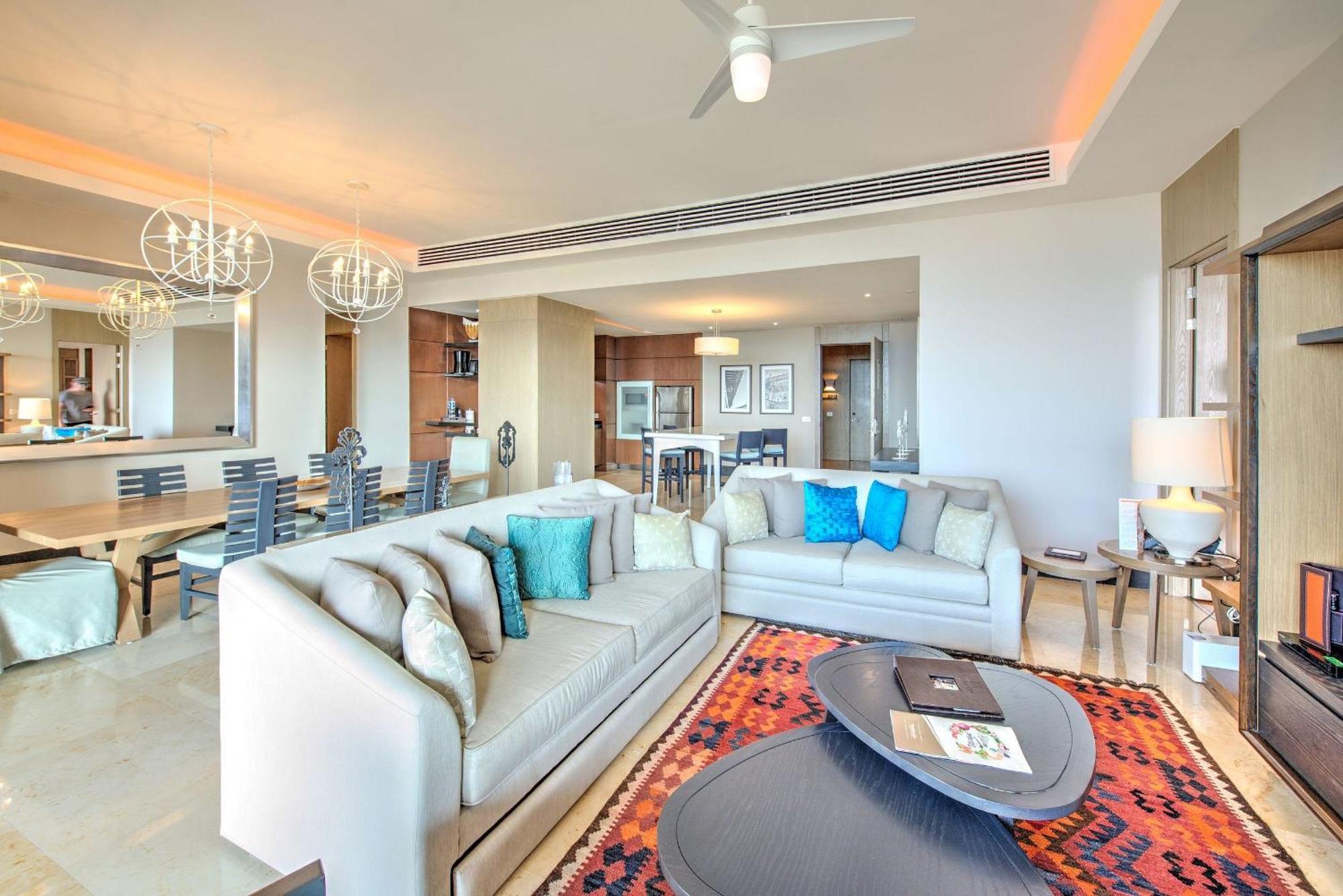 The Grand Luxxe Three Bedroom Spa Suite Нуево Валярта Екстериор снимка
